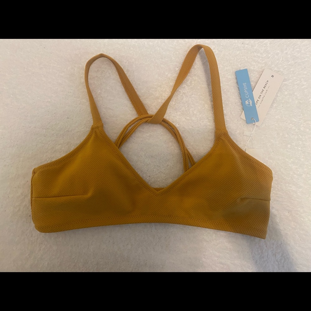 Cupshe textured strappy yellow bikini top (NWT)